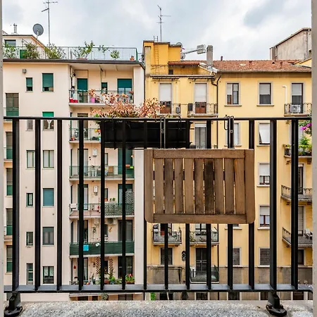 Brand New 2Pax Wifi - Via Denti Apartment Milan Exterior photo